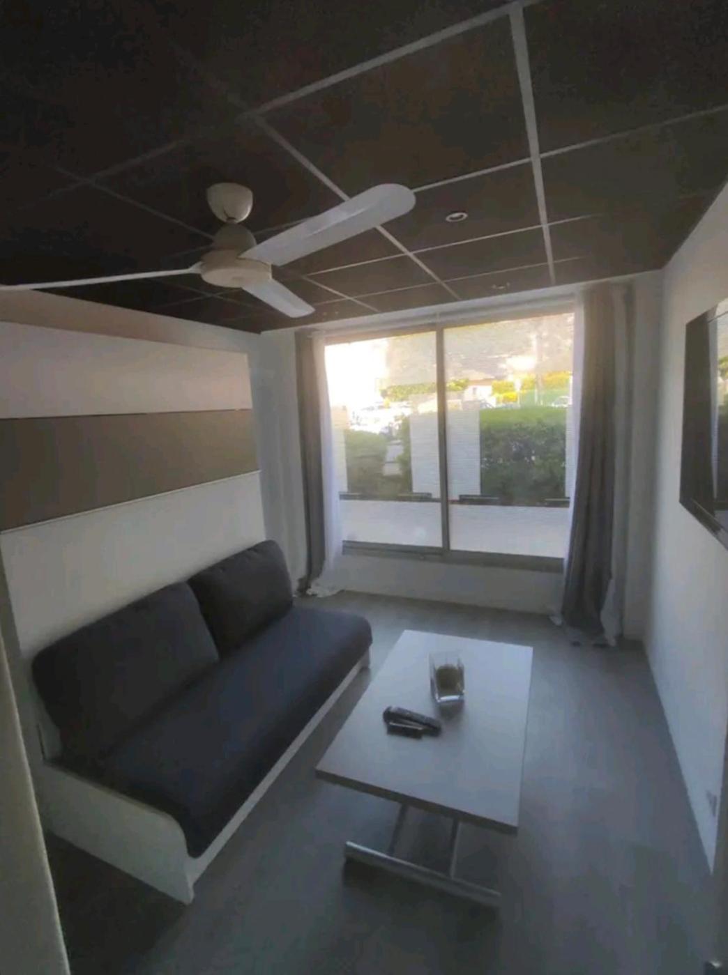 Studio Tout Confort Bord De Mer Vallauris Exterior foto